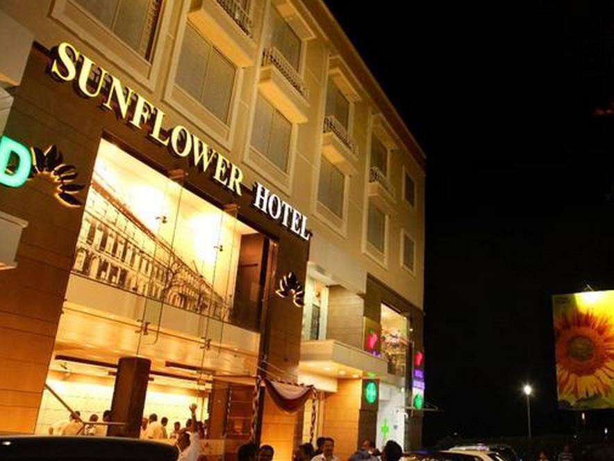 Hotel Sunflower Mysore Exterior foto